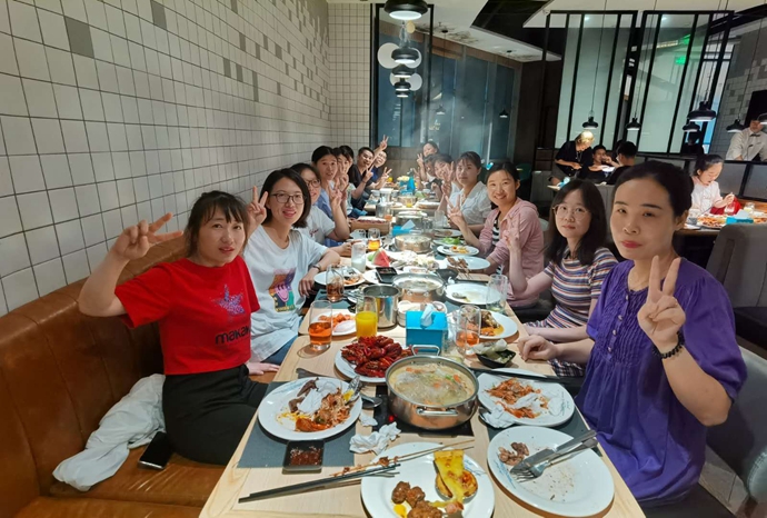 無(wú)為而治，野蠻生長(zhǎng)。